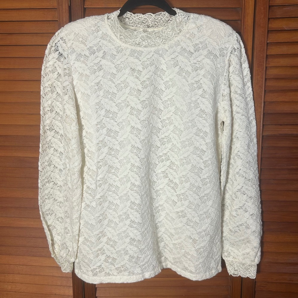 Vintage Style White Lace Long Sleeve Mock‎ Neck Puff Sleeve Blouse Top